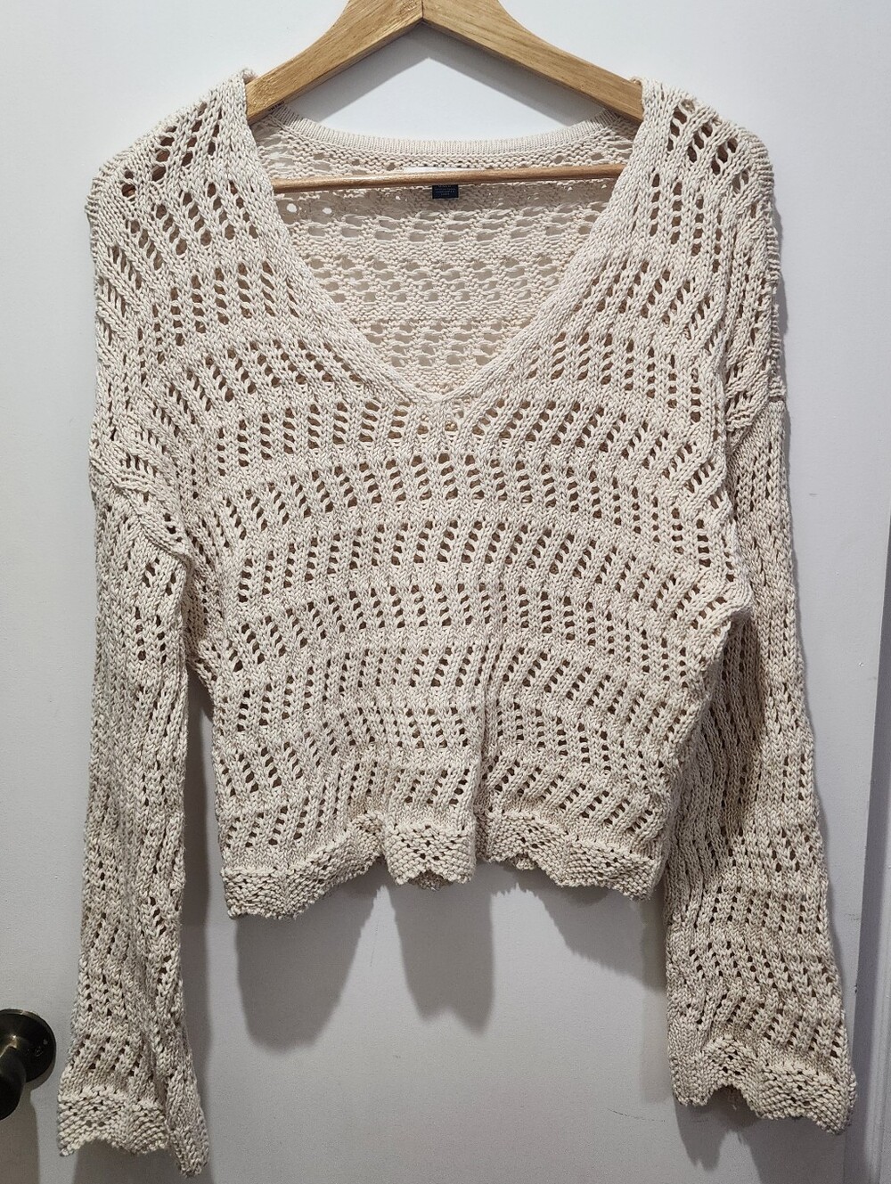 American Eagle Women’s M Cream Open Knit Bell Sleeve Sweater Boho Oversized